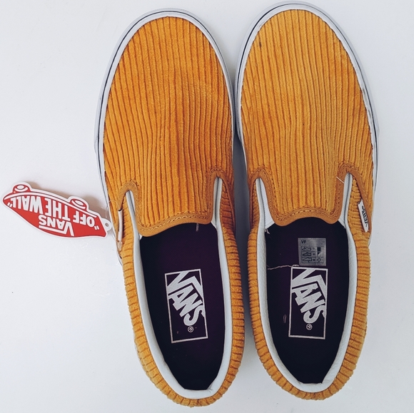 vans corduroy slip on yellow